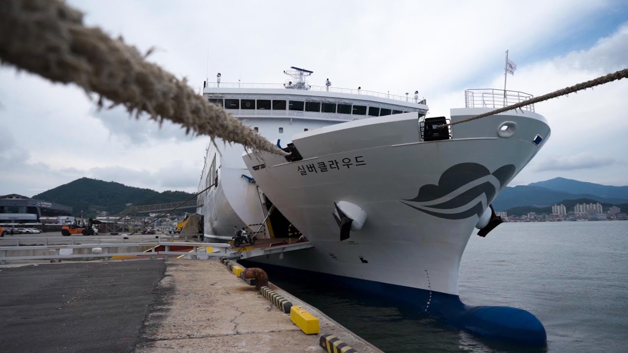 Из нескольких портовых городов Южной Кореи ходят паромы до Чеджу